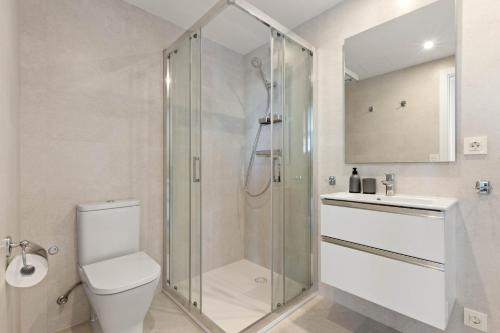 Two-Bedroom Apartment with Terrace image 9