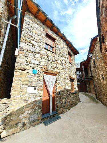 Casa el Tejo gîte à louer Peñalba de Santiago