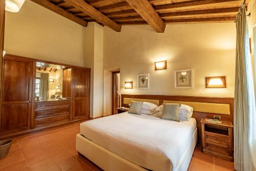 Wine Relais In Montecucco - ColleMassari Hospitality in Cinigiano