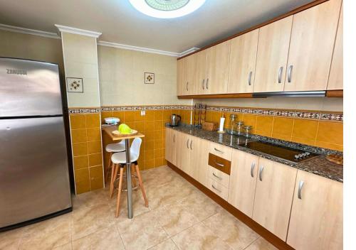 RG78: Penthouse Downtown Torrevieja - image 4