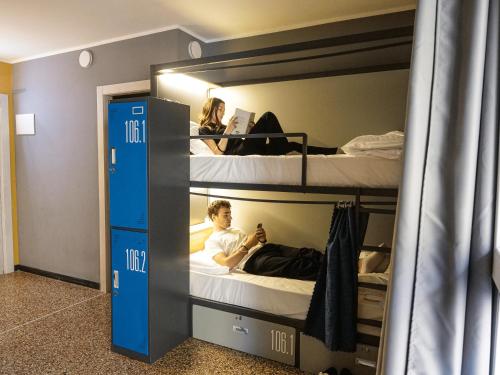 Marathon Hostel