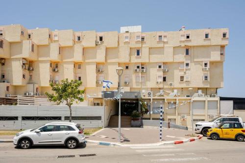 Entrance, GW212 Gugel Waves Amazing Seaview Pool Apartments in Nahariya