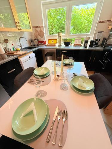 Iekārtas, Garden Lakehouse Sauna Kamin Grill Billard Darts Modernes Ferienhaus in Seenahe mit Garten und Spiel in Klein Ronnau