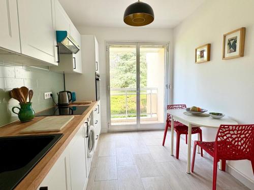 Quiet Flat with view and Swimming pool, Nice (photo 7)