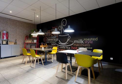 ibis Reims Centre Gare - image 11