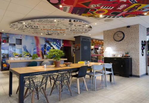 ibis Reims Centre Gare - image 8