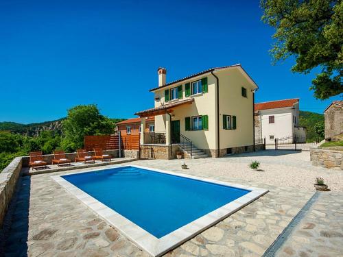  Holiday home Villa Daus, Pension in Gromnik