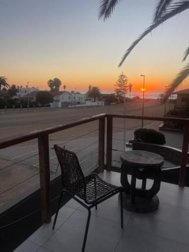 Balkon/Terrasse, Skeleton Beach Backpackers in Swakopmund