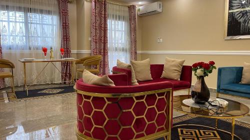 JPN SQUARE Douala in Douala