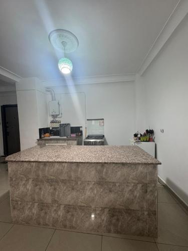 appartement F2 a 2 pas de la mer in עין אל טורק