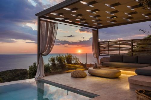 Entheos Private Villa