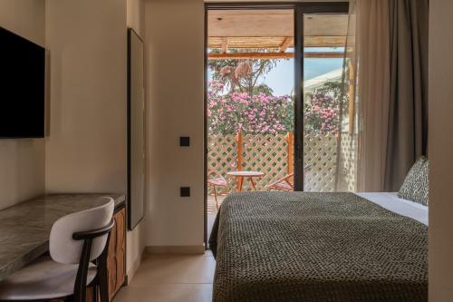 Standard Double or Twin Room with Garden View image 2