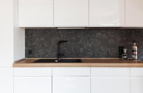 Apartament z widokiem na zatokę, Gdynia (Foto 6)