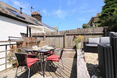 Exterior view, The Hideaway in Dartmouth