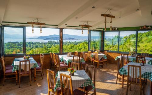 Etno Gostilnica Villa Fulko in Sveti Stefan