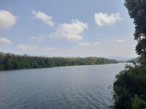 Vipinam, The riverside retreat in Njayappilly