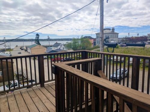 Deep Cove Escape in Eastport