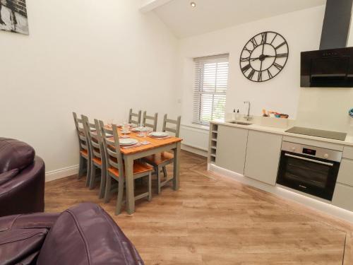 المنظر الخارجي, Lakes View Apartment 3 in كارنفورث