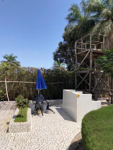 Rest & Recharge Here in 圖赫林