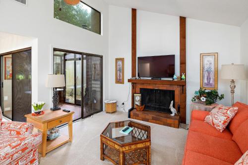 106 Linkside Drive - image 2