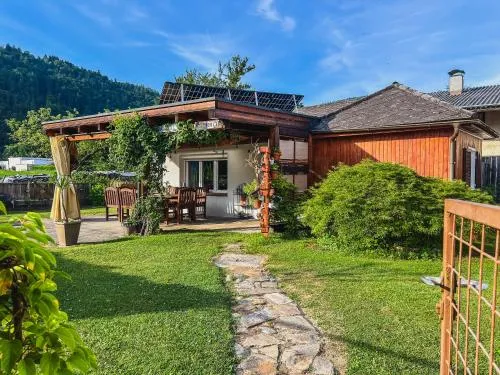 Ferienbungalow Juri am Millstätter See in Döbriach, Österreich