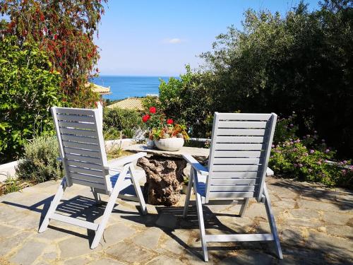 Facilities, The Iconpainter Kalamaki Villa in Mirtia