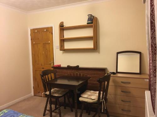 設施, Cowley, Oxford House in 考利