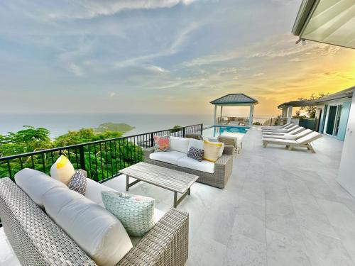 Pool Villa with Vast Views of Crisp Ocean Horizon - Villa Panache in Cruz Bay