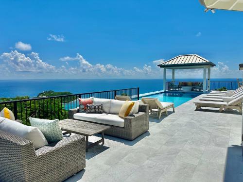 Pool Villa with Vast Views of Crisp Ocean Horizon - Villa Panache in Cruz Bay