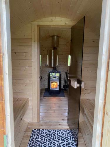 Stand-up tent and Sauna, farm experience BB in 邁埃塔古瑟