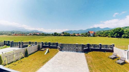 D&M Family Residence Bran 1