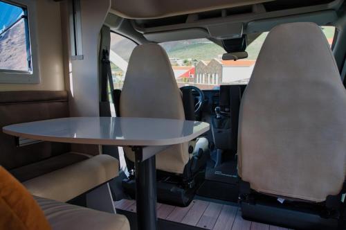 Létesítmények, JR Autocaravanas in El Hierro