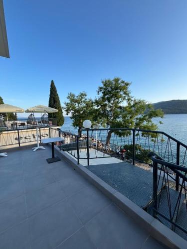 "Echo" B&B rooms, boutique beach hotel in 拉巴茨