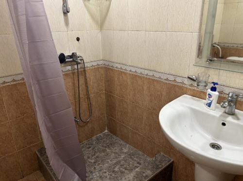 Modern Flat in Heart of Yerevan, Erevan (foto 8)