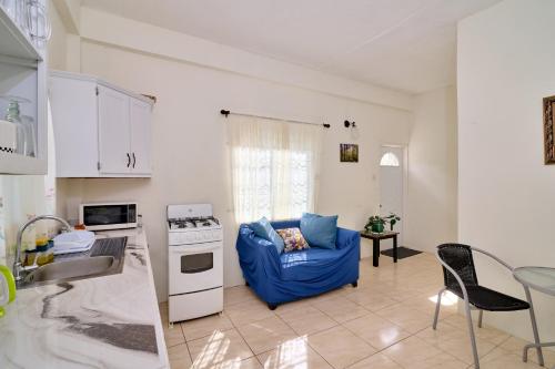 Valley-View Hideaway in Kingstown