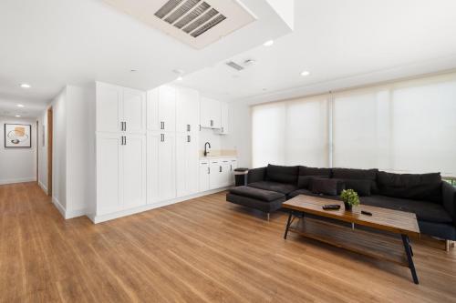 Charming Urban Retreat in LA