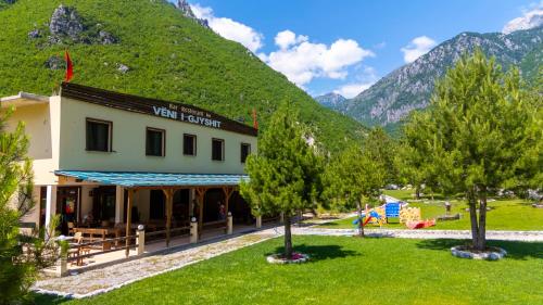 . Guesthouse Véni i Gjyshit