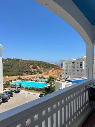 Apartment with pool near beach, Fnideq