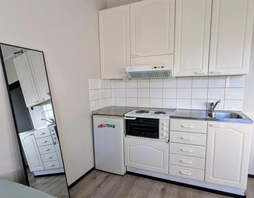ห้องครัว, Kasarminkadun Basic Cozy 19,5 m2 in วาซา