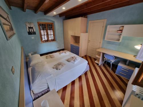 Pontedecimo Apartment Two, Genua (zdjęcie 3)