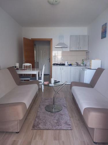 المرافق, Studio apartman Eden sea view in Njivice