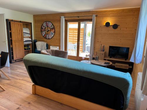 NEUF chalet 2p Le Suet JACUZZI privatif in Entremont