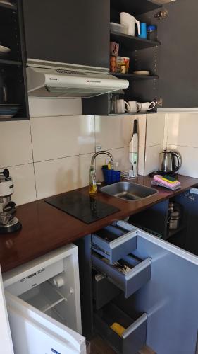 Casa Nathan! 2 Zimmer, Internet, Kuche, Cosina, Parking, Lavanderia, Sauna! Barrio Esperanza! Centra in 奧比里加兔