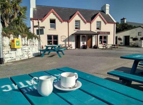 PENTHOUSE APARTMENT Cork in Bantry