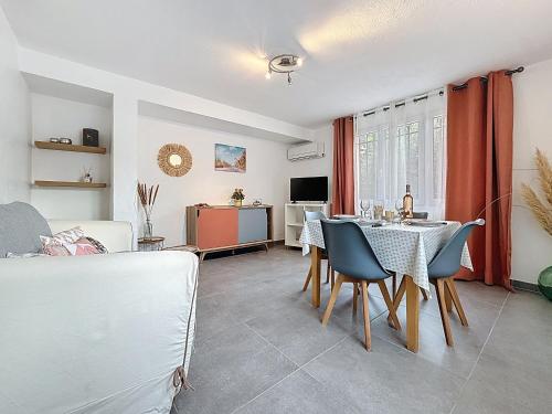 Maison avec jardin privatif a 3KM des plages in Frejus