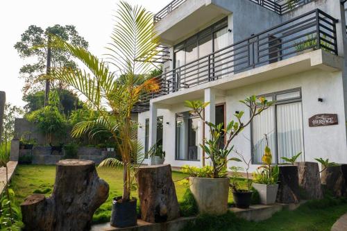 . Hanthana Heritage