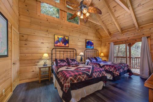 Black Bear Lodge By Avada Properties in Caton (TN)