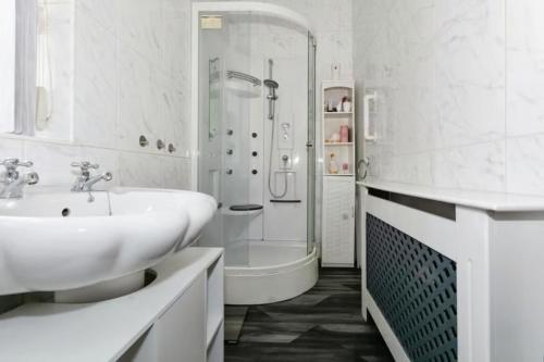 3 Bedroom Home - Ideal for Contractors, Health Care workers - Acocks Green, Birmingham (zdjęcie 6)