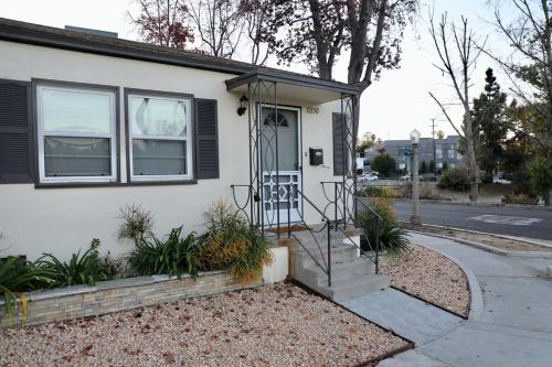 Charming studio city Bungalow, Los Angeles (fotografie 6)