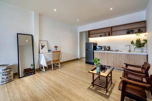 B-HOMEAWAY LUXURY Apartment - Ben Thanh Central - 주방
